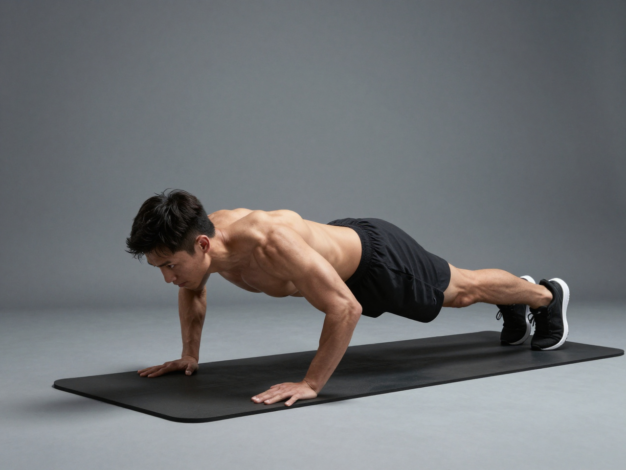 Removeoewash coach leading a bodyweight session in Amsterdam studio
